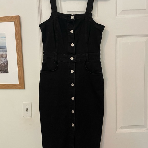 Zara Dresses & Skirts - Zara midi overall dress black - Size Medium